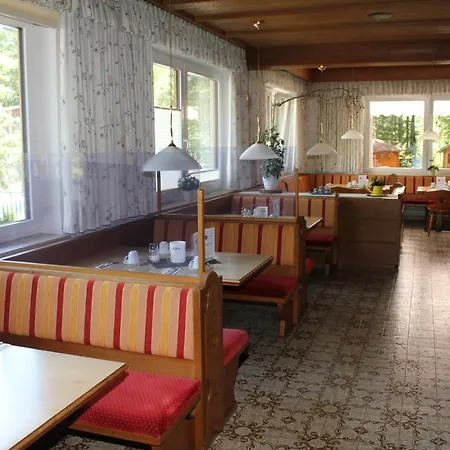 Garni Waldhof - Wohlfuehlen Am Lech Pensjonat 3*