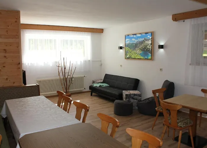 Garni Waldhof - Wohlfuehlen Am Lech 施坦察赫