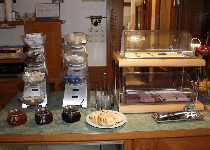 Garni Waldhof - Wohlfuehlen Am Lech 招待所 3*