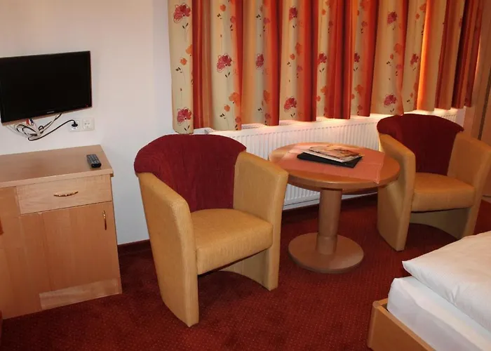 Garni Waldhof - Wohlfuehlen Am Lech 3* 施坦察赫