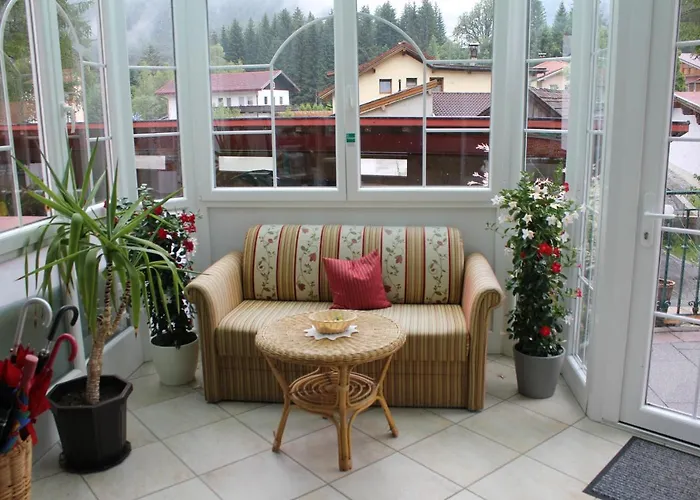 Garni Waldhof - Wohlfühlen Am Lech Gasthof 3*