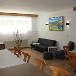 Garni Waldhof - Wohlfuehlen Am Lech Stanzach