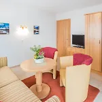 Garni Waldhof - Wohlfuehlen Am Lech Vendégház 3*